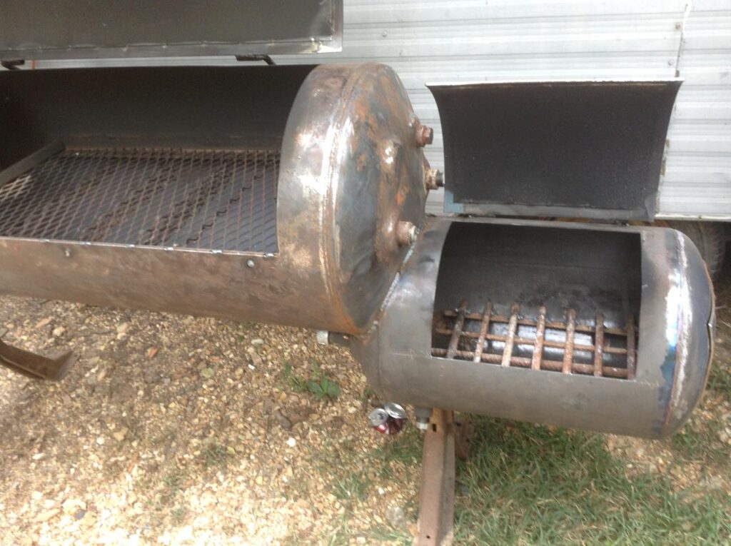 image of smoker fire rate and cooking grates in place